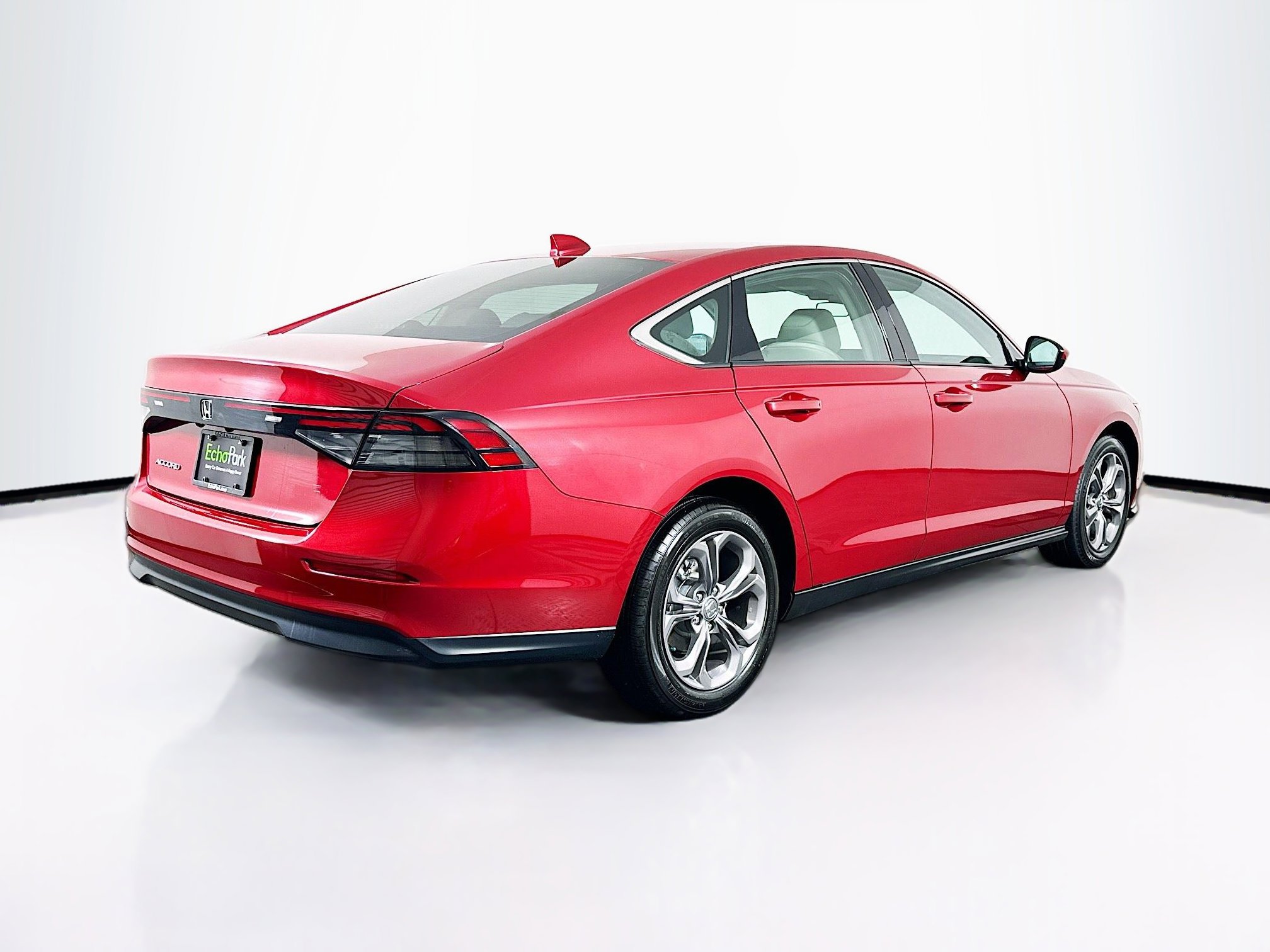 Used 2024 Honda Accord EX image 9