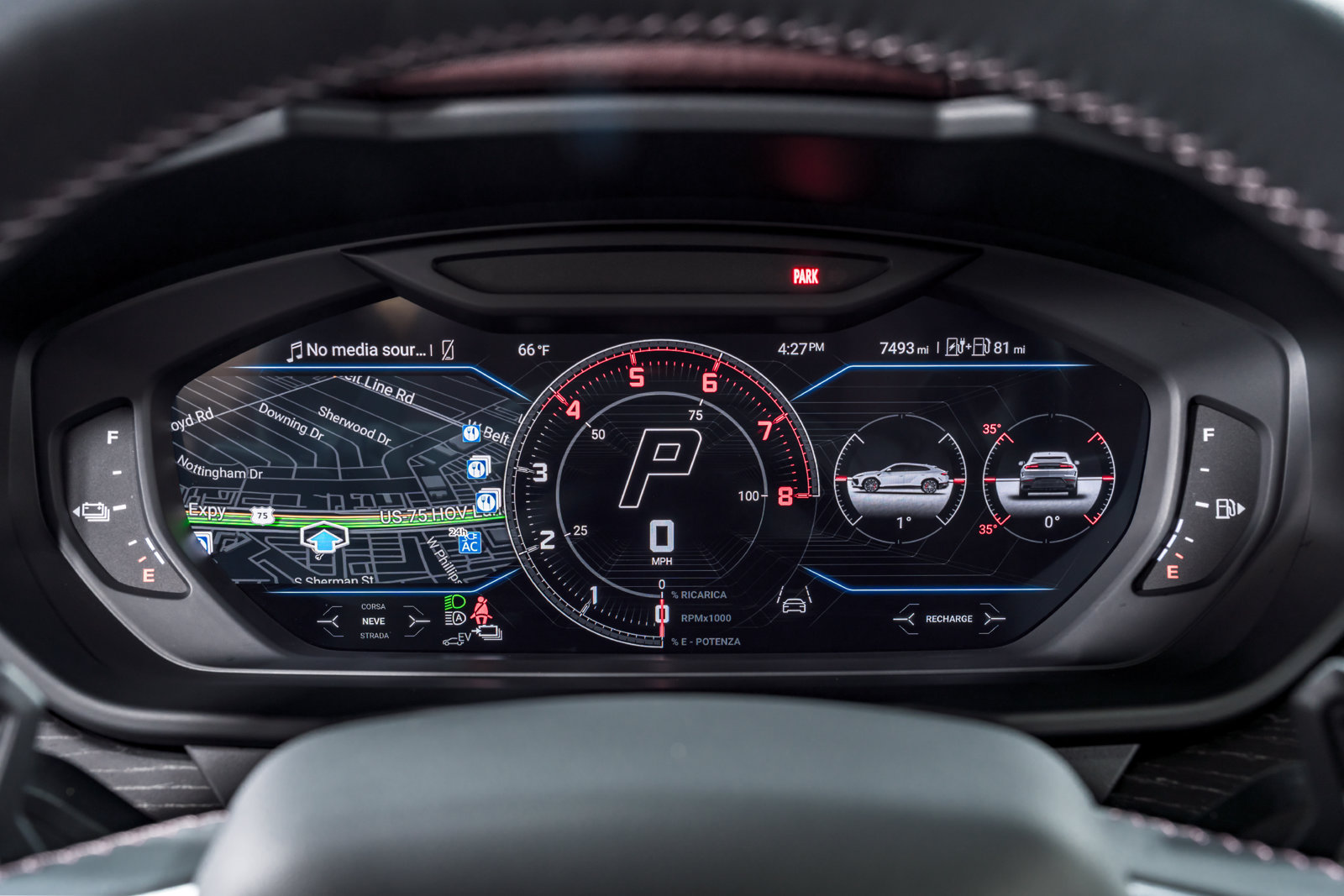 Used 2025 Lamborghini Urus SE AWD/4WD image 63
