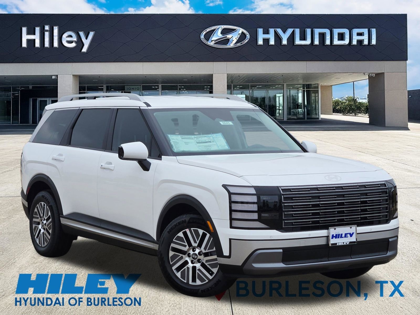 New 2026 Hyundai Palisade FWD Hybrid image 1