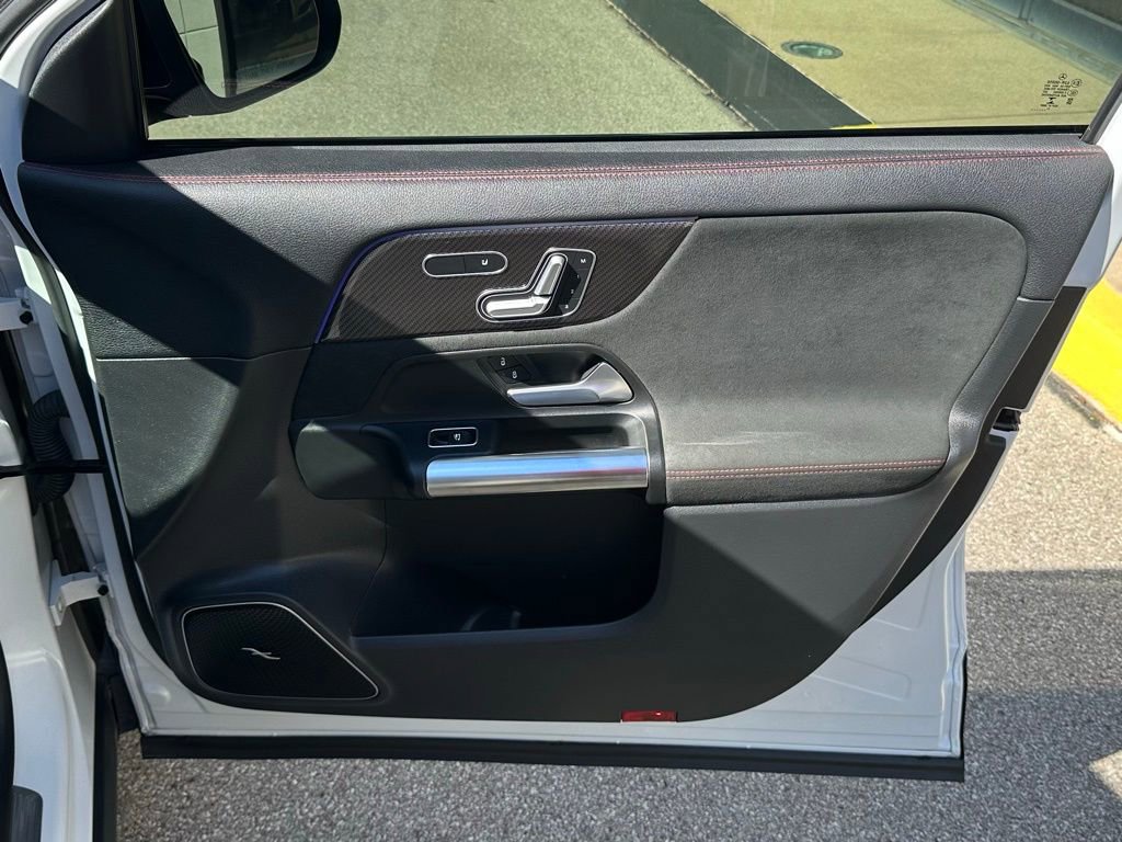 Used 2022 Mercedes-Benz GLA 45 AMG 4MATIC image 29