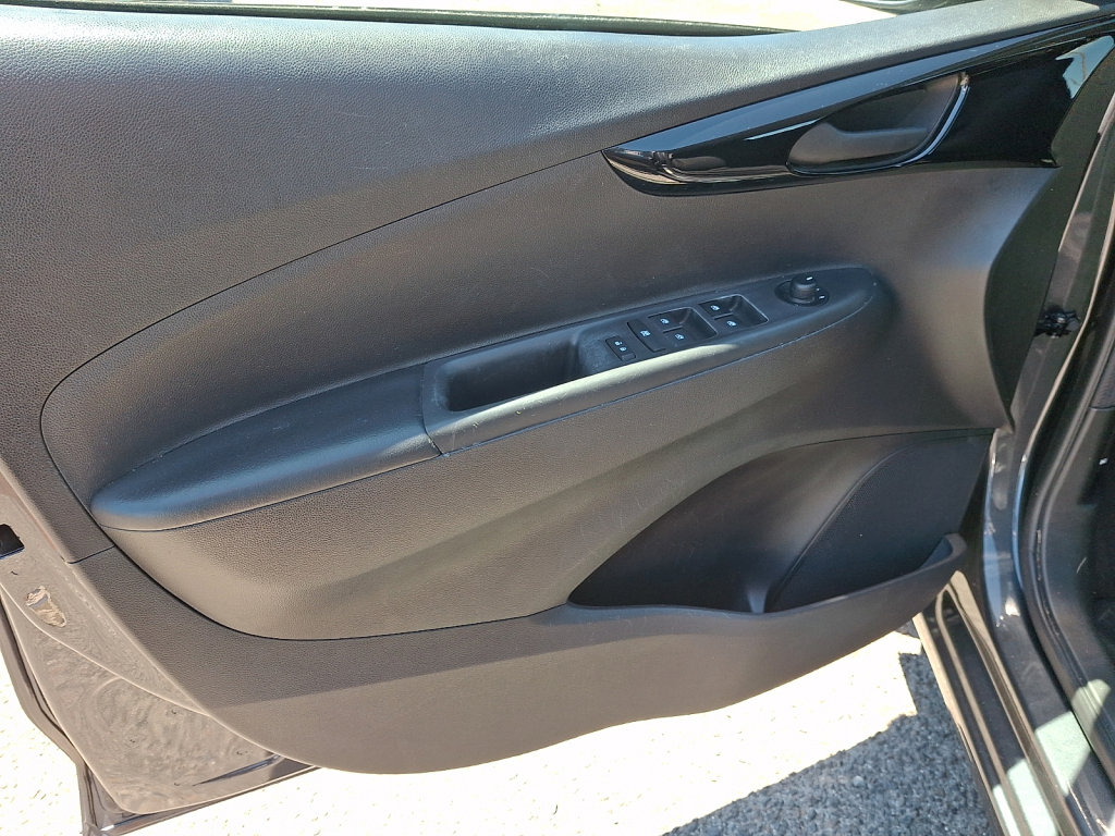 Used 2022 Chevrolet Spark LT FWD image 23