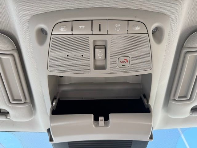 Used 2022 Nissan Armada SL w/ Captain's Chairs Package AWD/4WD image 30