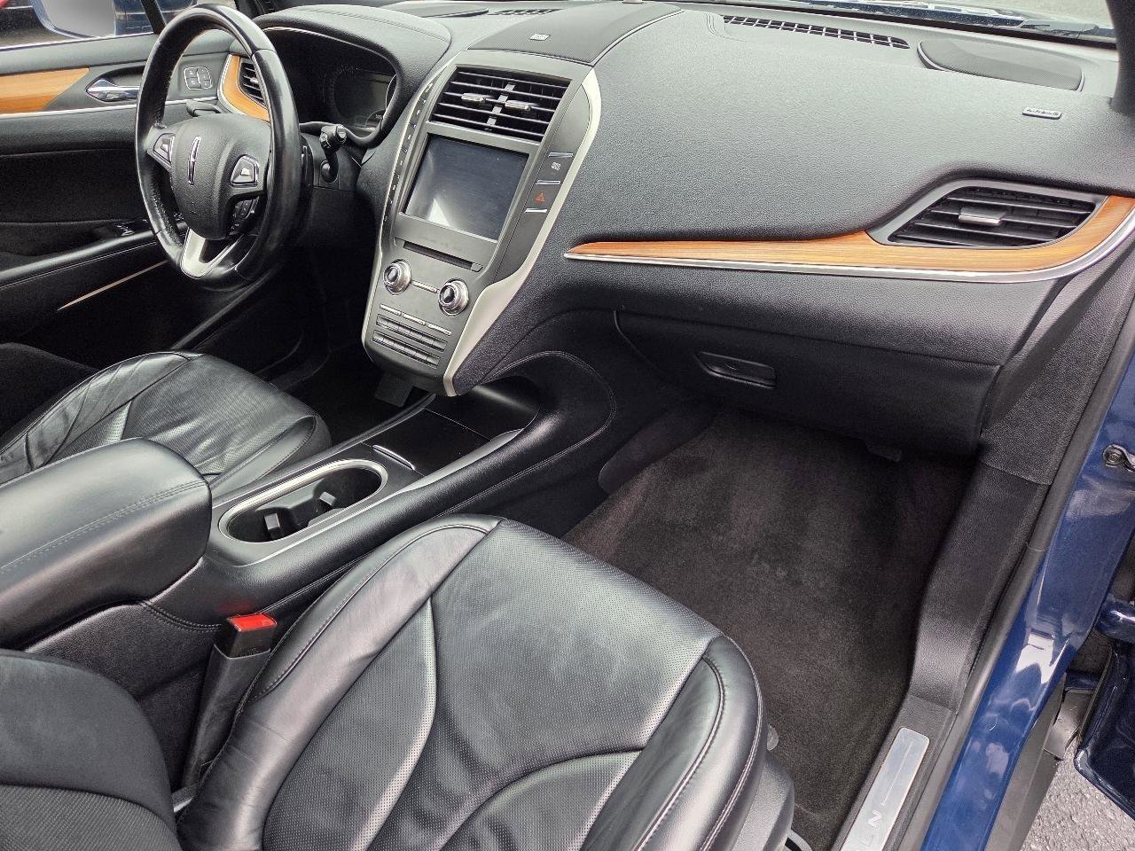 Used 2019 Lincoln MKC Reserve w/ MKC Climate Package image 17