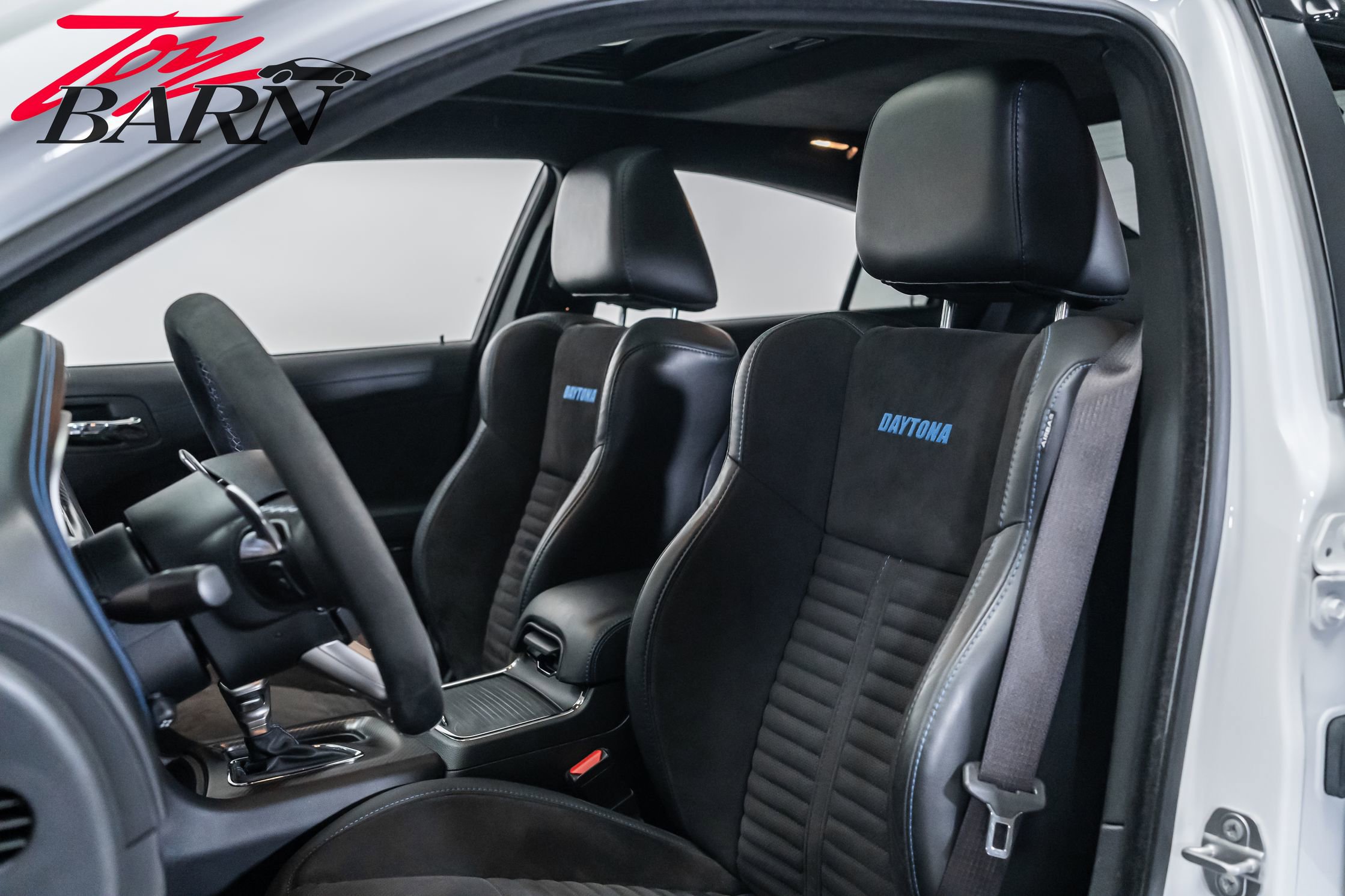 Used 2020 Dodge Charger SRT Hellcat w/ Harman/Kardon Audio Group image 27