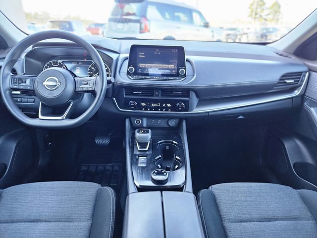 Certified 2023 Nissan Rogue SV image 15