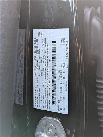 Used 2025 Ford Escape ST-Line image 24