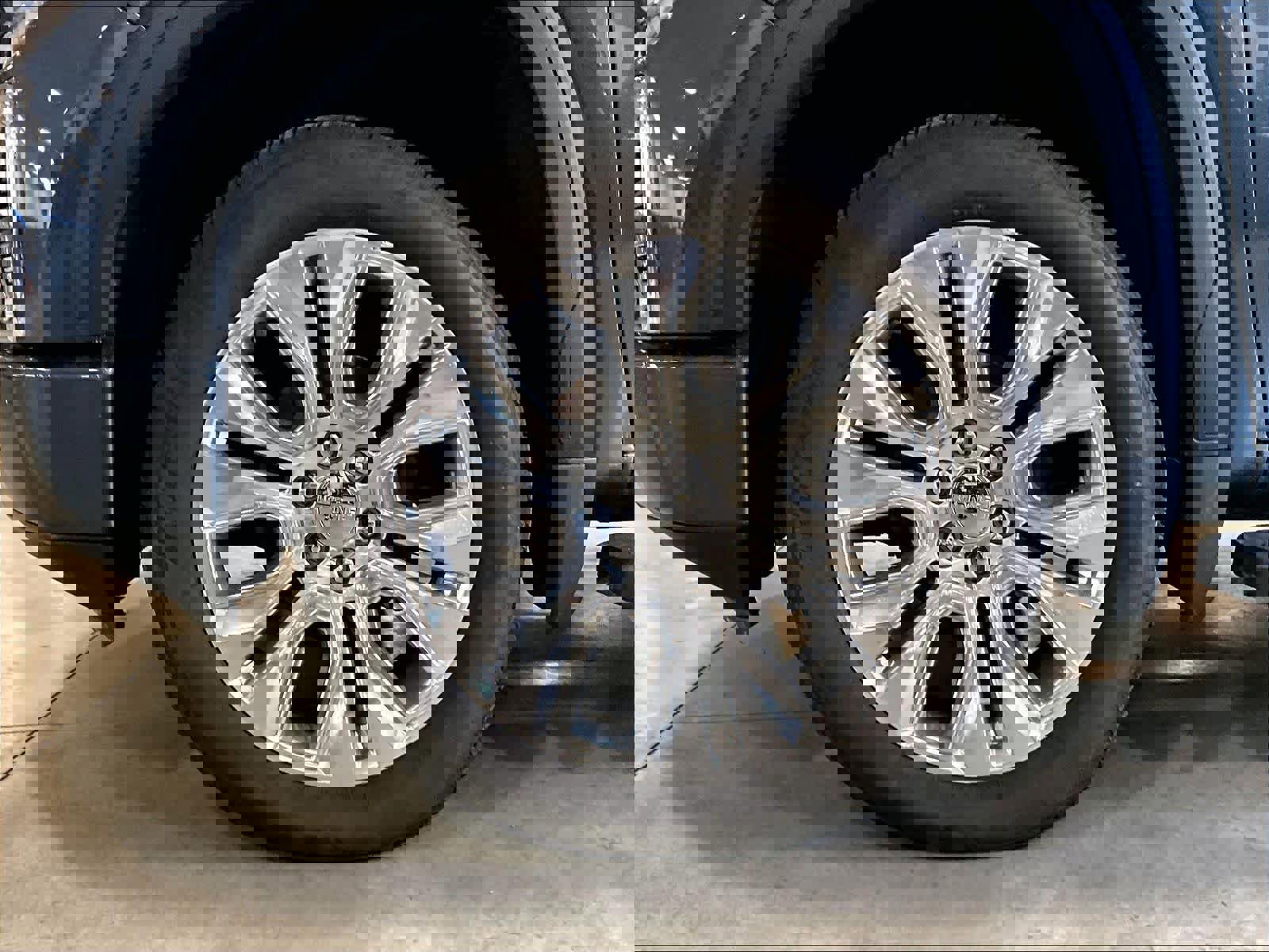 Used 2020 GMC Sierra 1500 Denali w/ Denali Premium Package image 7