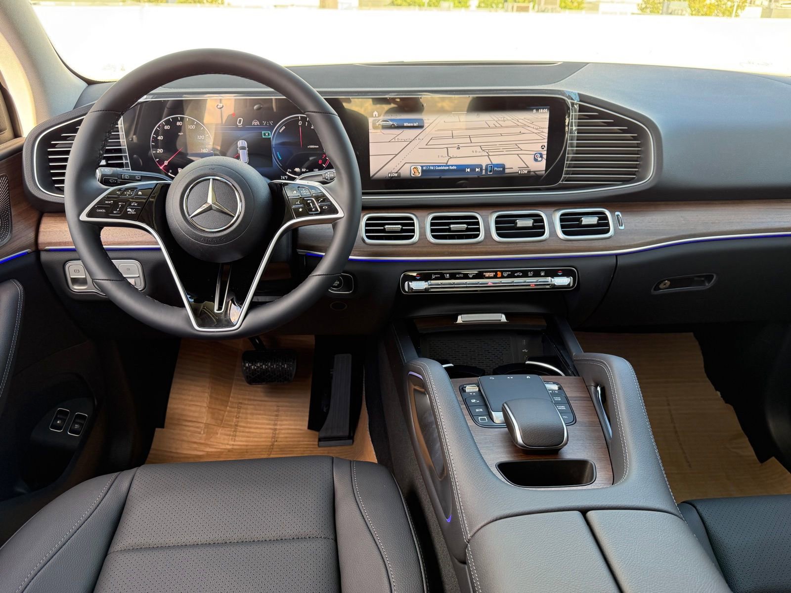 New 2026 Mercedes-Benz GLE 450e 4MATIC image 26