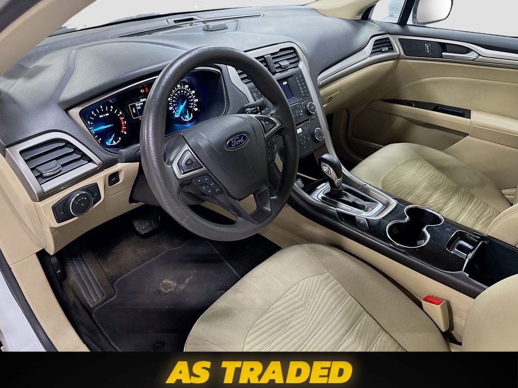 Used 2016 Ford Fusion SE image 9