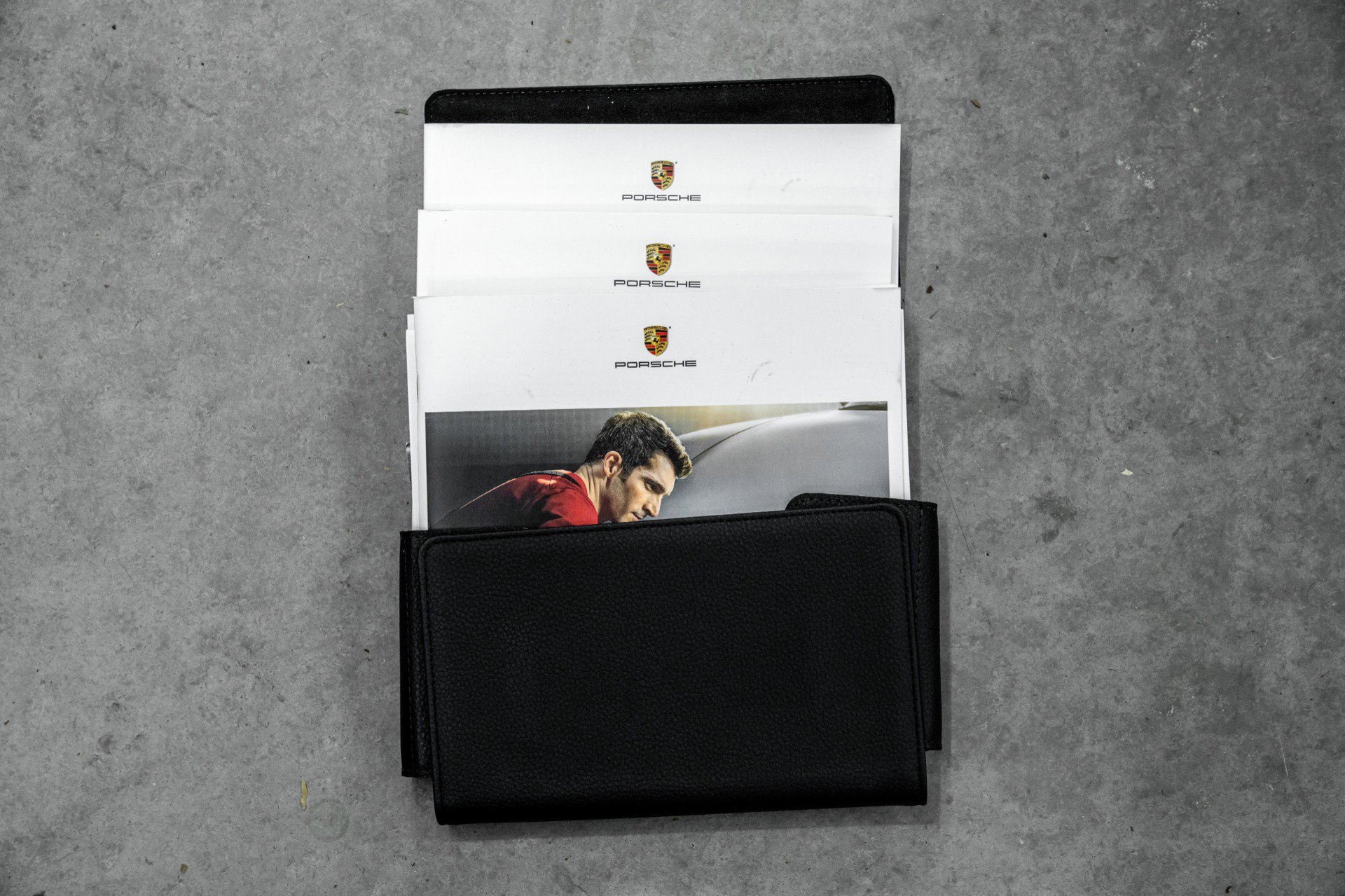 Used 2018 Porsche 911 GT2 RS w/ Weissach Package image 19