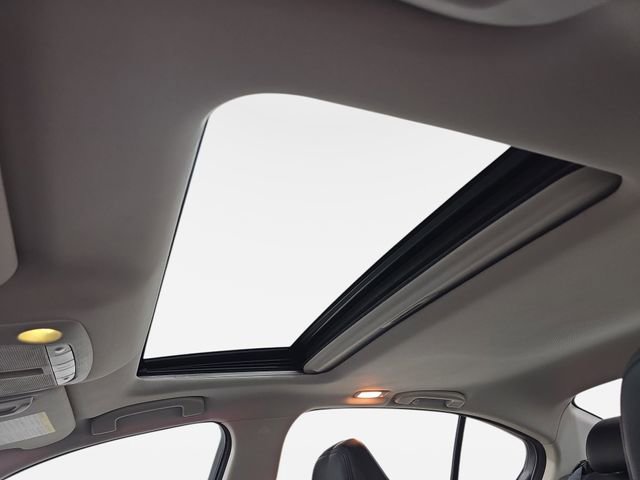 Used 2015 INFINITI Q50 Base w/ Moonroof Package image 28