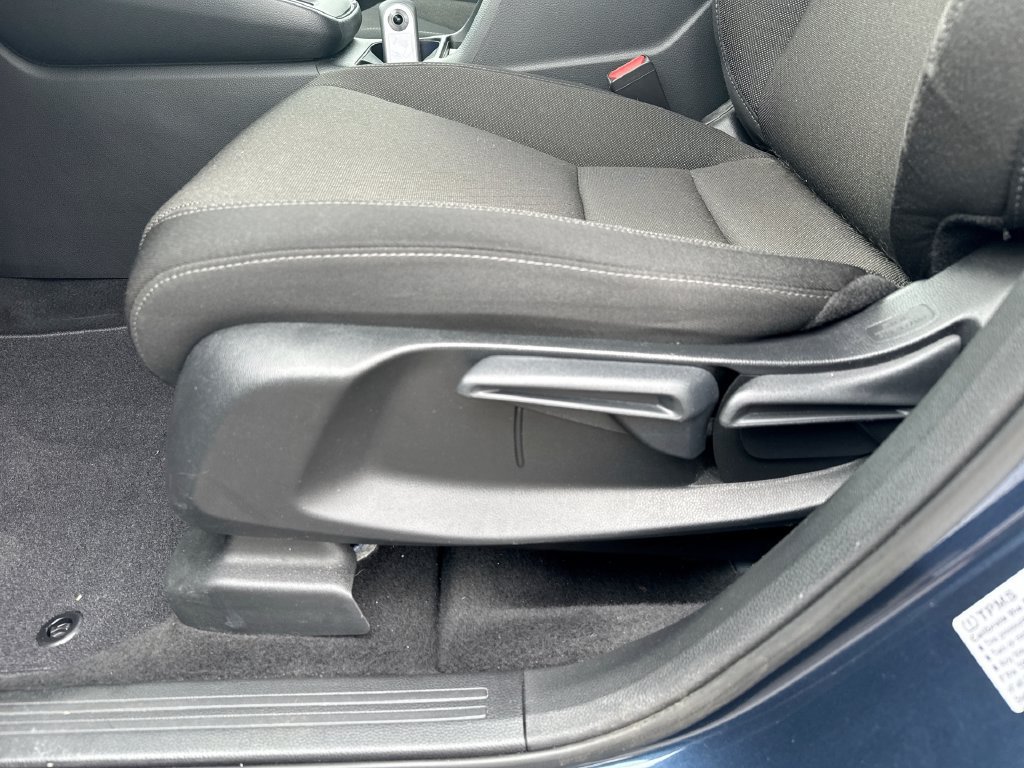 Used 2024 Honda CR-V LX image 15
