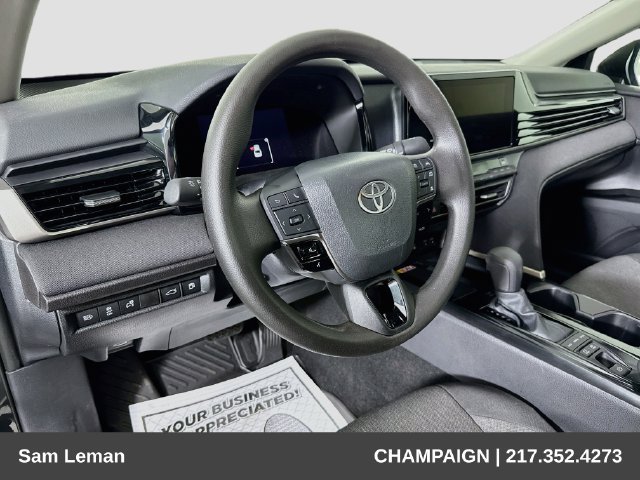 Used 2026 Toyota Camry LE FWD image 9