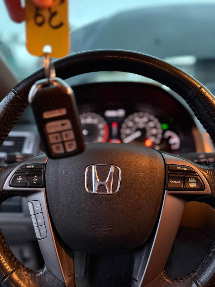 Used 2014 Honda Odyssey EX-L image 8