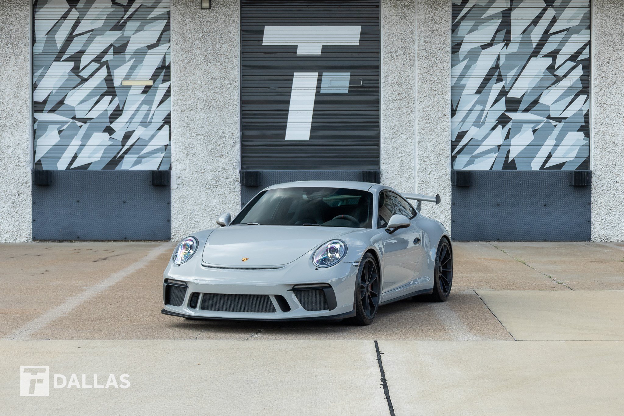 Used 2018 Porsche 911 GT3 RWD image 5