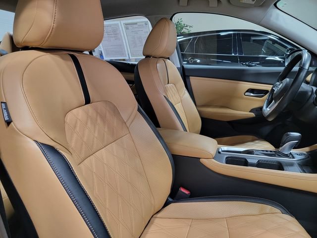 Used 2022 Nissan Sentra SV w/ SV Premium Package FWD image 15