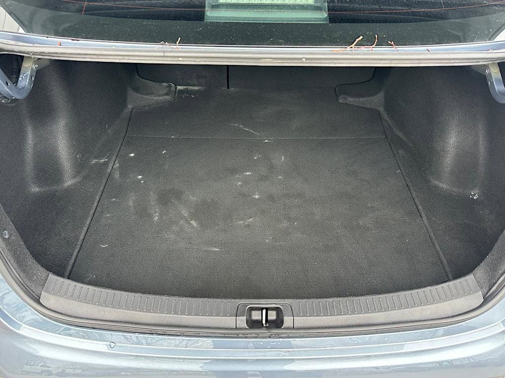 Used 2022 Toyota Corolla XSE FWD image 12