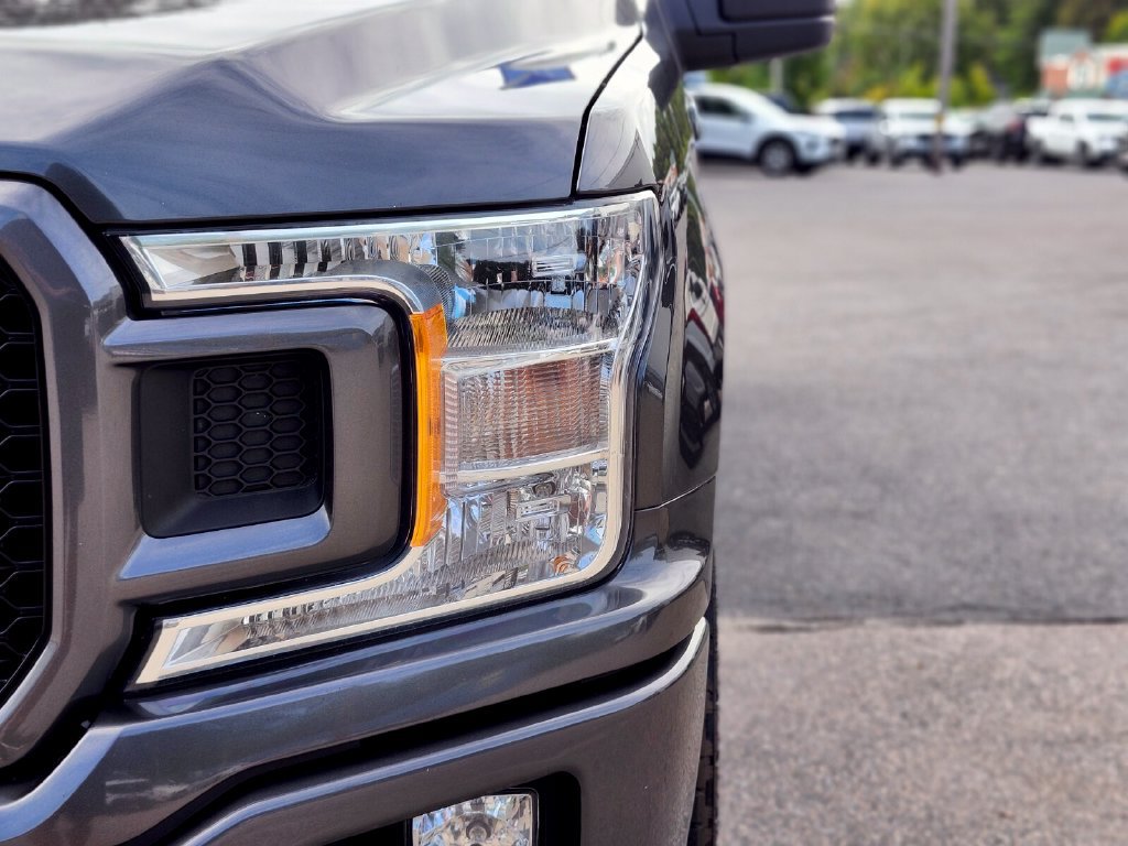 Used 2018 Ford F150 XL w/ Equipment Group 101A Mid AWD/4WD image 10