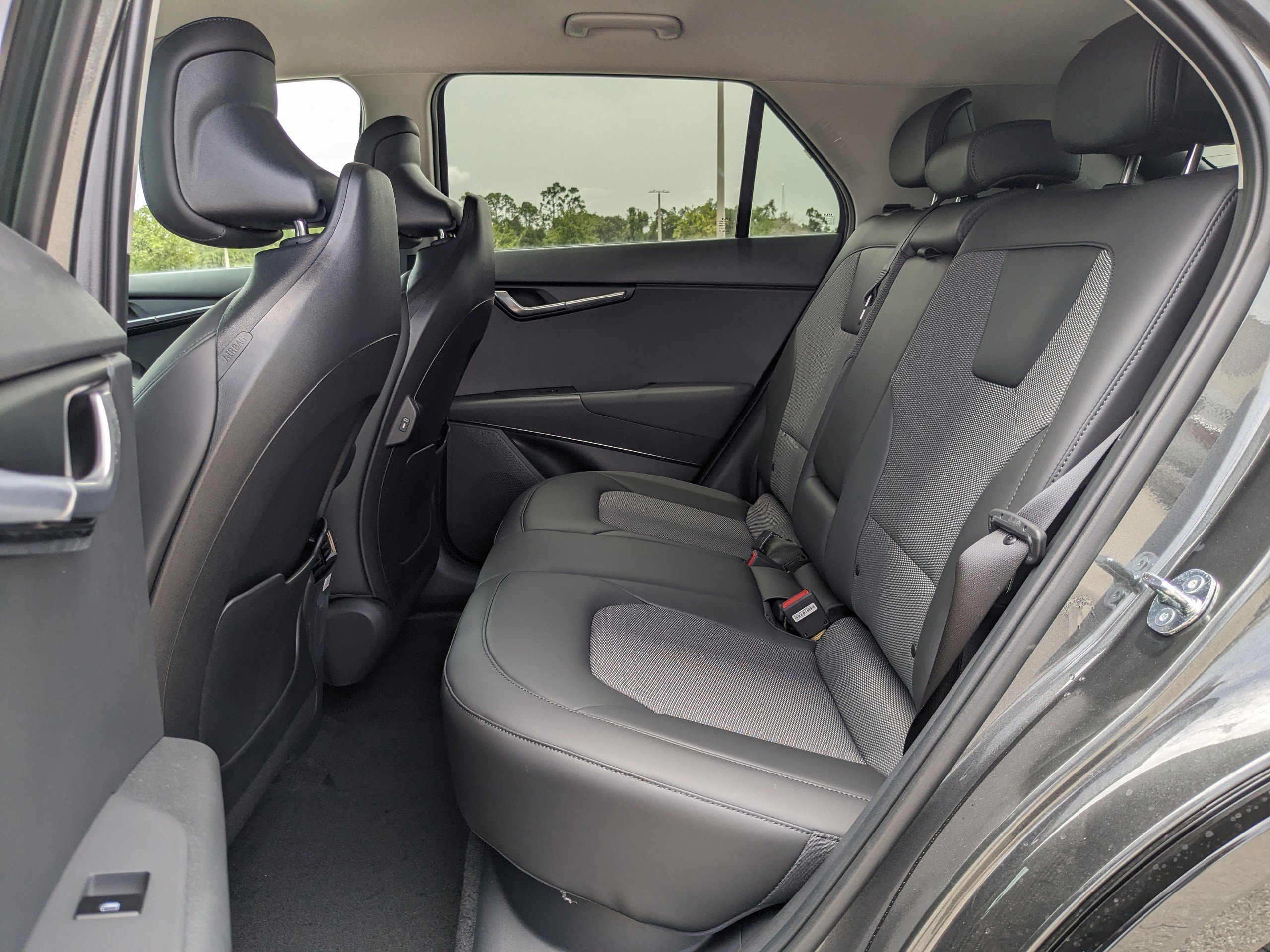 New 2025 Kia Niro Wind image 17