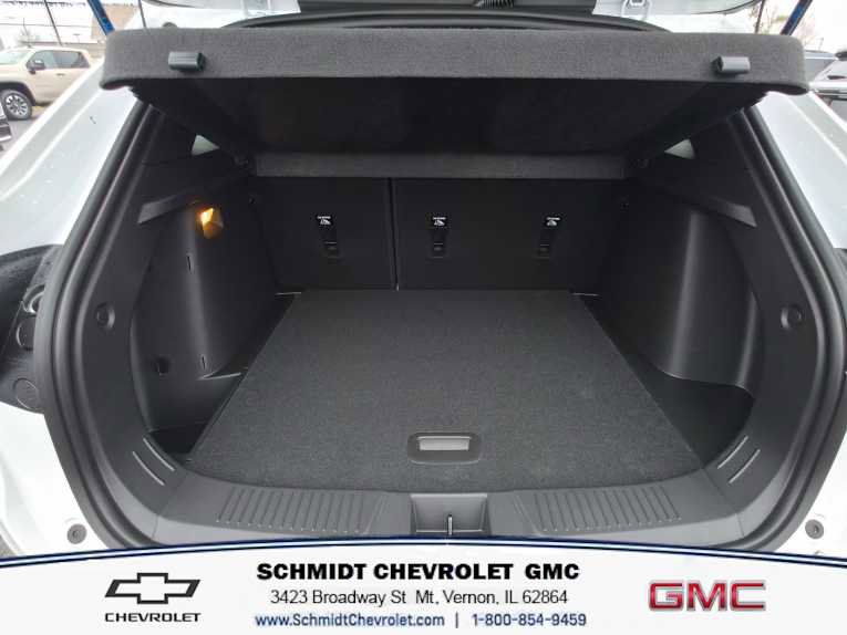 New 2026 Chevrolet Trax RS w/ Sunroof Package image 9