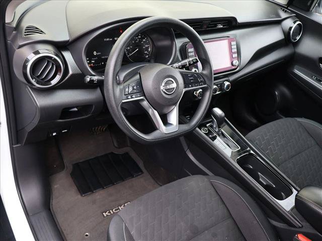 Used 2023 Nissan Kicks SV FWD image 10