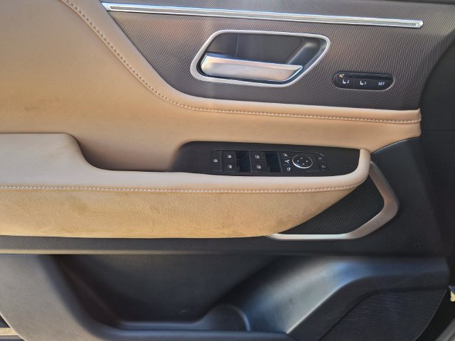 Certified 2025 INFINITI QX80 Luxe AWD/4WD image 23