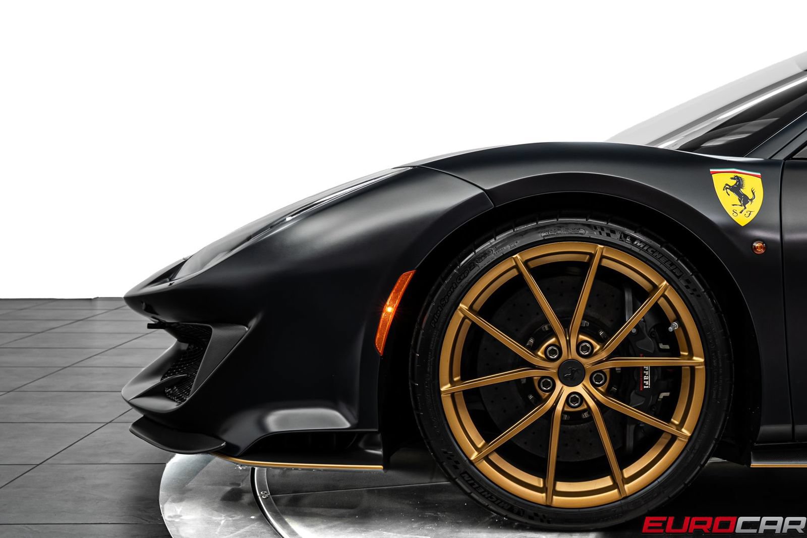 Used 2020 Ferrari 488 Pista Coupe RWD image 18