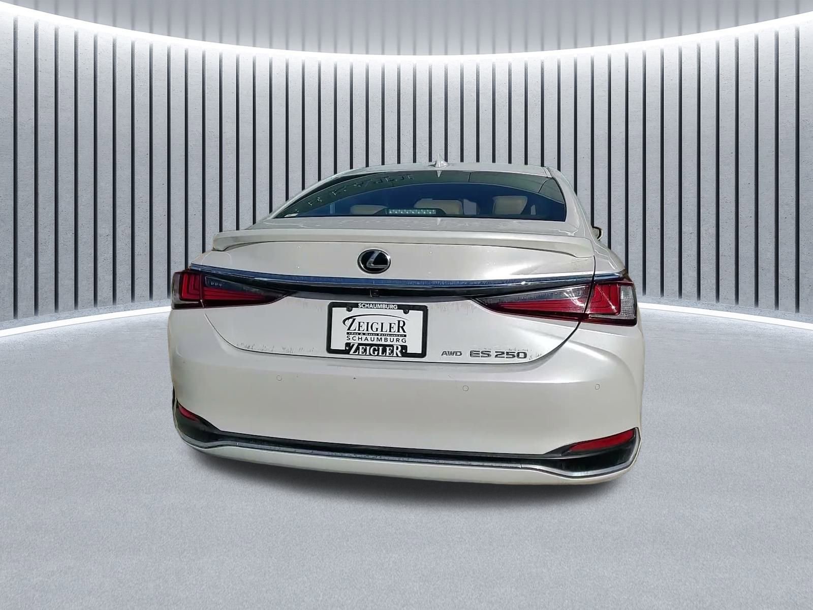 Used 2021 Lexus ES 250 w/ Premium Package image 12