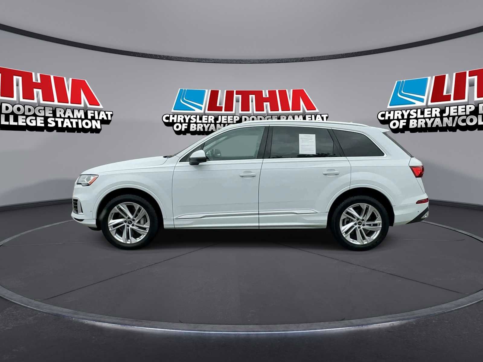 Used 2023 Audi Q7 3.0T Premium Plus image 5