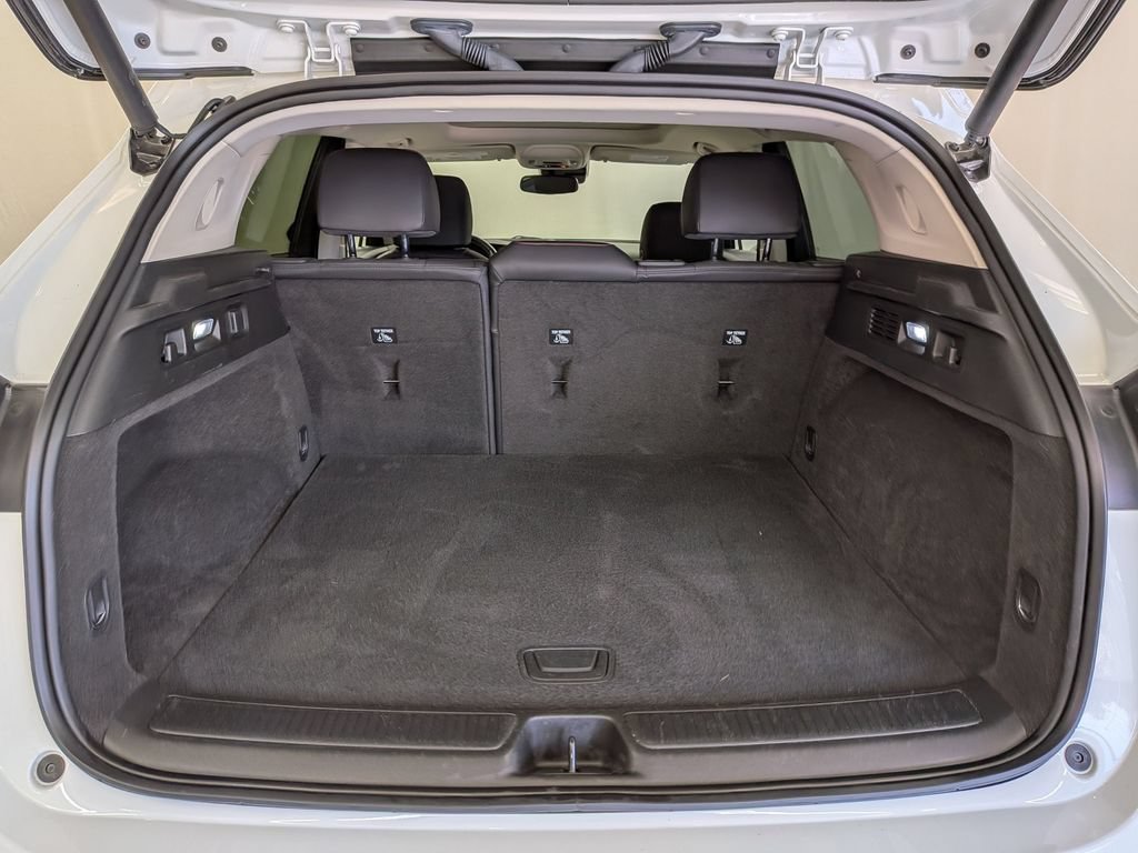 Used 2023 Buick Envision Essence w/ Sport Touring Package FWD image 30