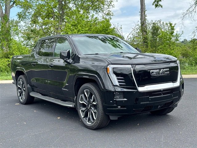 New 2025 GMC Sierra EV Denali image 3