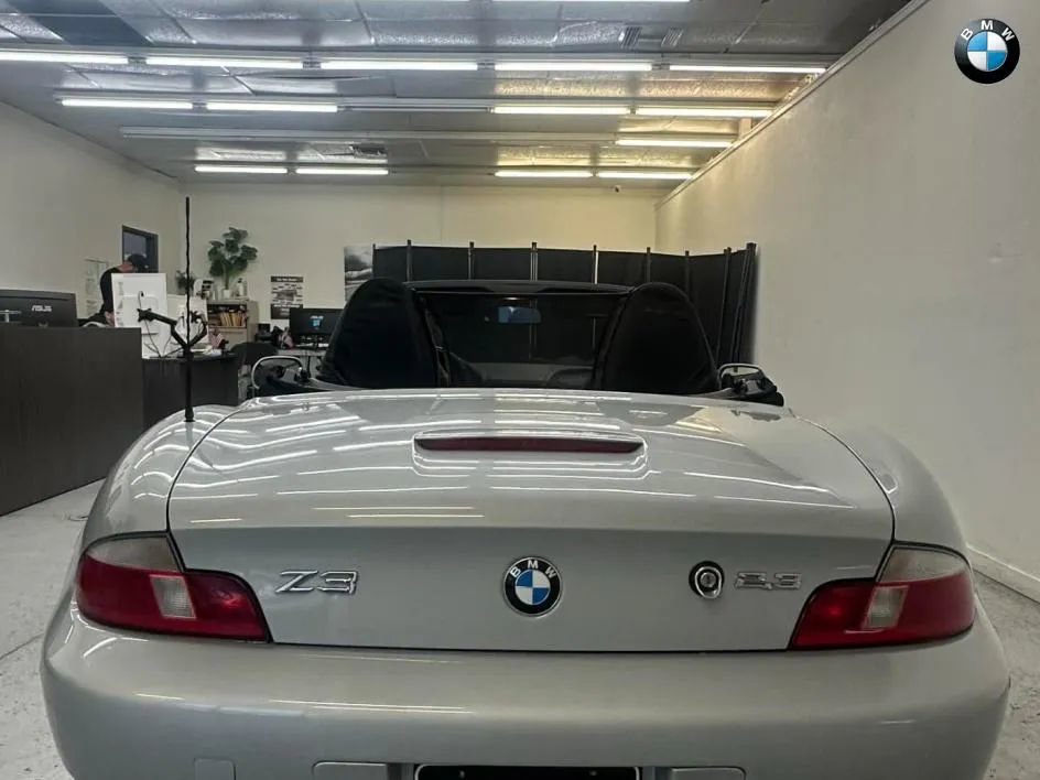 Used 2000 BMW Z3 2.5i image 5