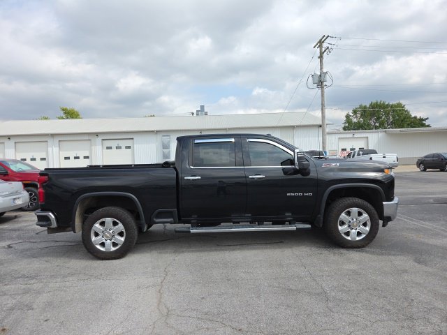 Used 2022 Chevrolet Silverado 2500 LTZ AWD/4WD image 5