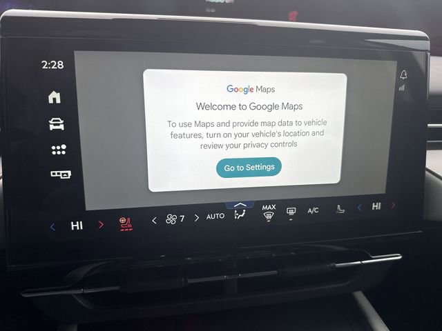 Used 2024 Lincoln Nautilus Premier image 18