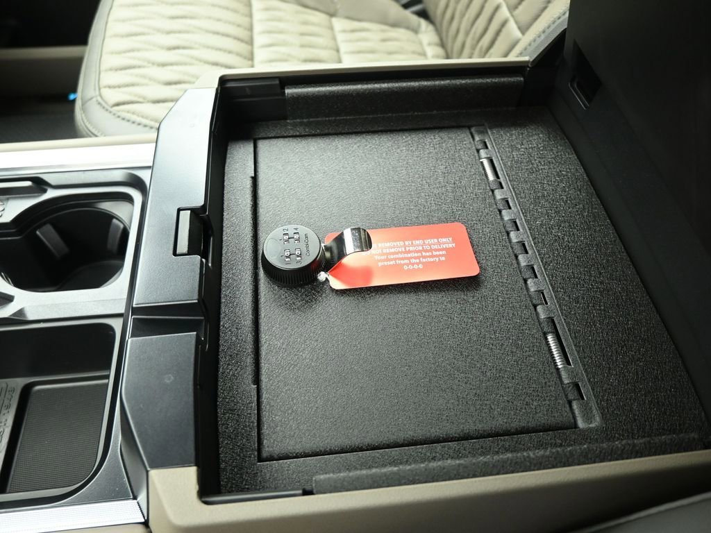 New 2026 Ford F350 Platinum w/ Platinum Plus Package image 17