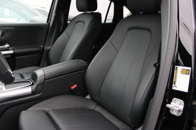 New 2025 Mercedes-Benz GLA 250 4MATIC image 26