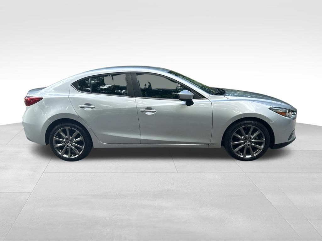 Used 2018 MAZDA MAZDA3 Touring FWD image 7