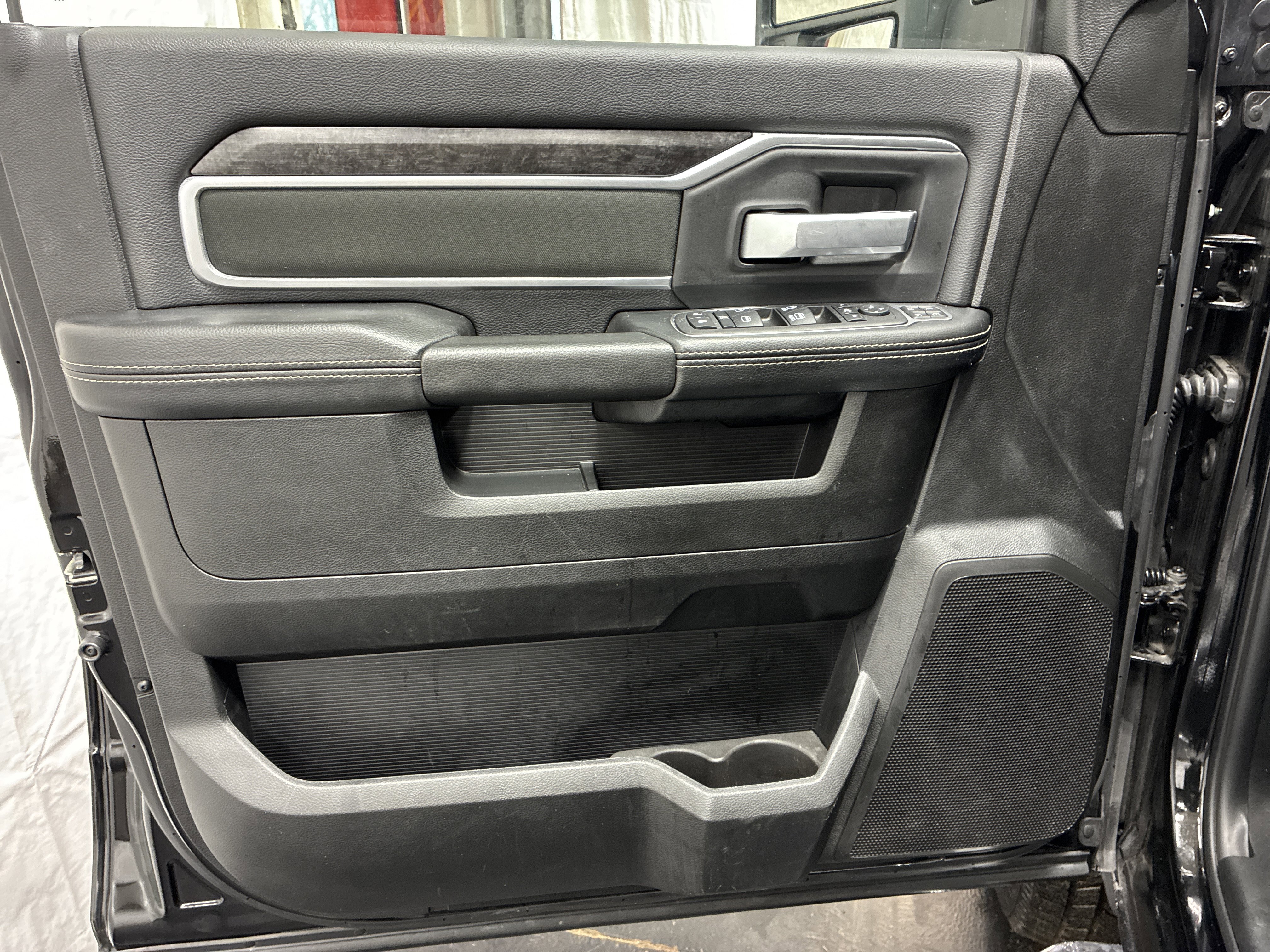 Certified 2024 RAM 2500 Big Horn w/ Safety Group AWD/4WD image 16