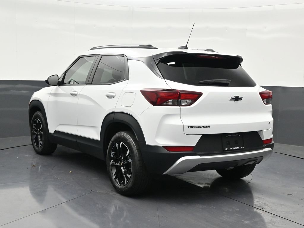 Used 2023 Chevrolet TrailBlazer LT w/ Convenience Package image 3