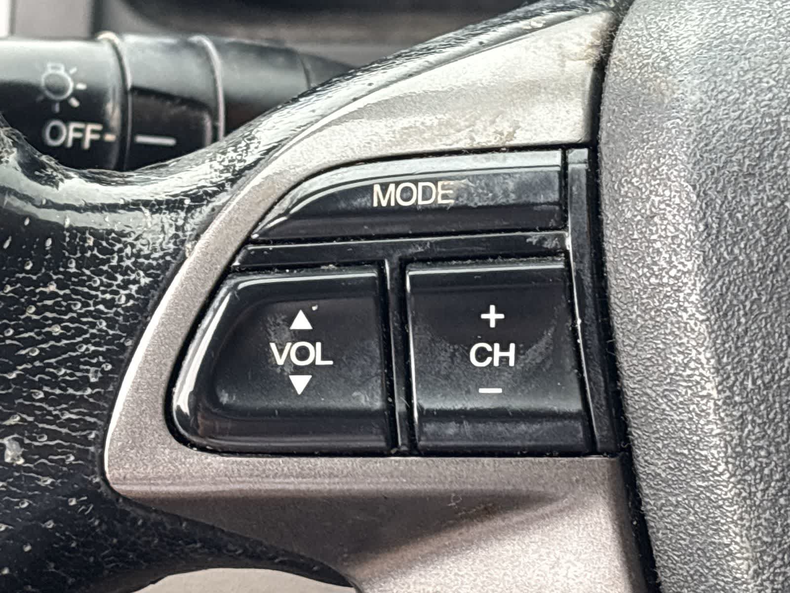 Used 2014 Honda Odyssey Touring Elite image 15