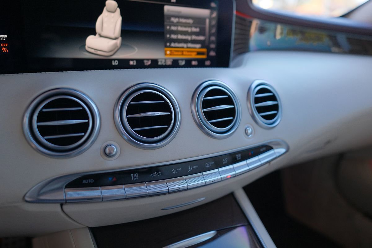 Used 2019 Mercedes-Benz S 560 Sedan image 23