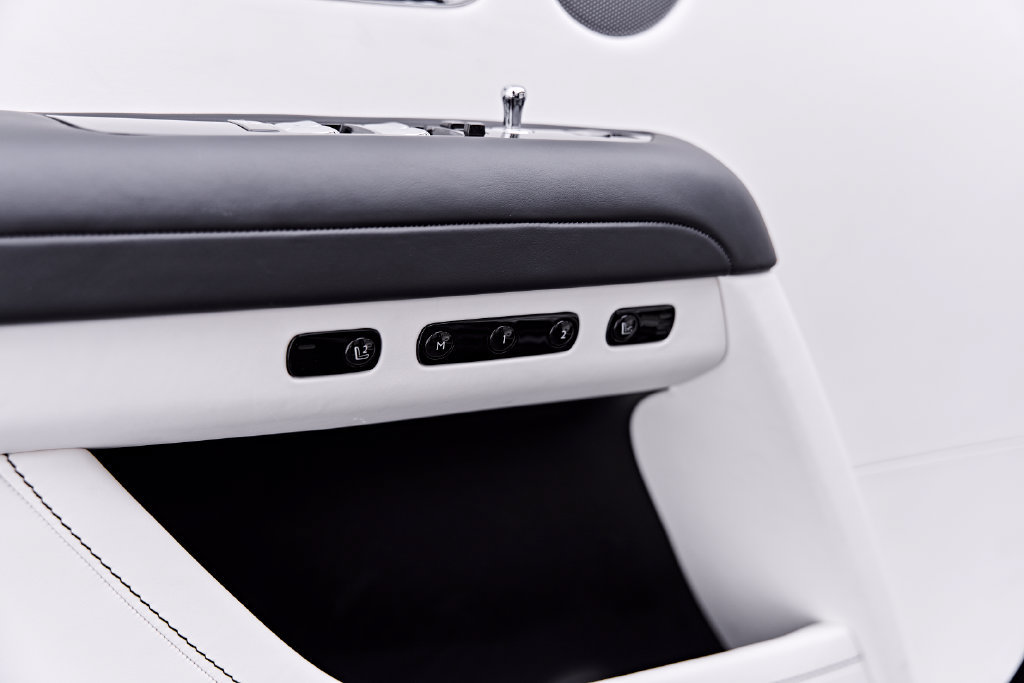 Used 2026 Rolls-Royce Ghost AWD/4WD image 63