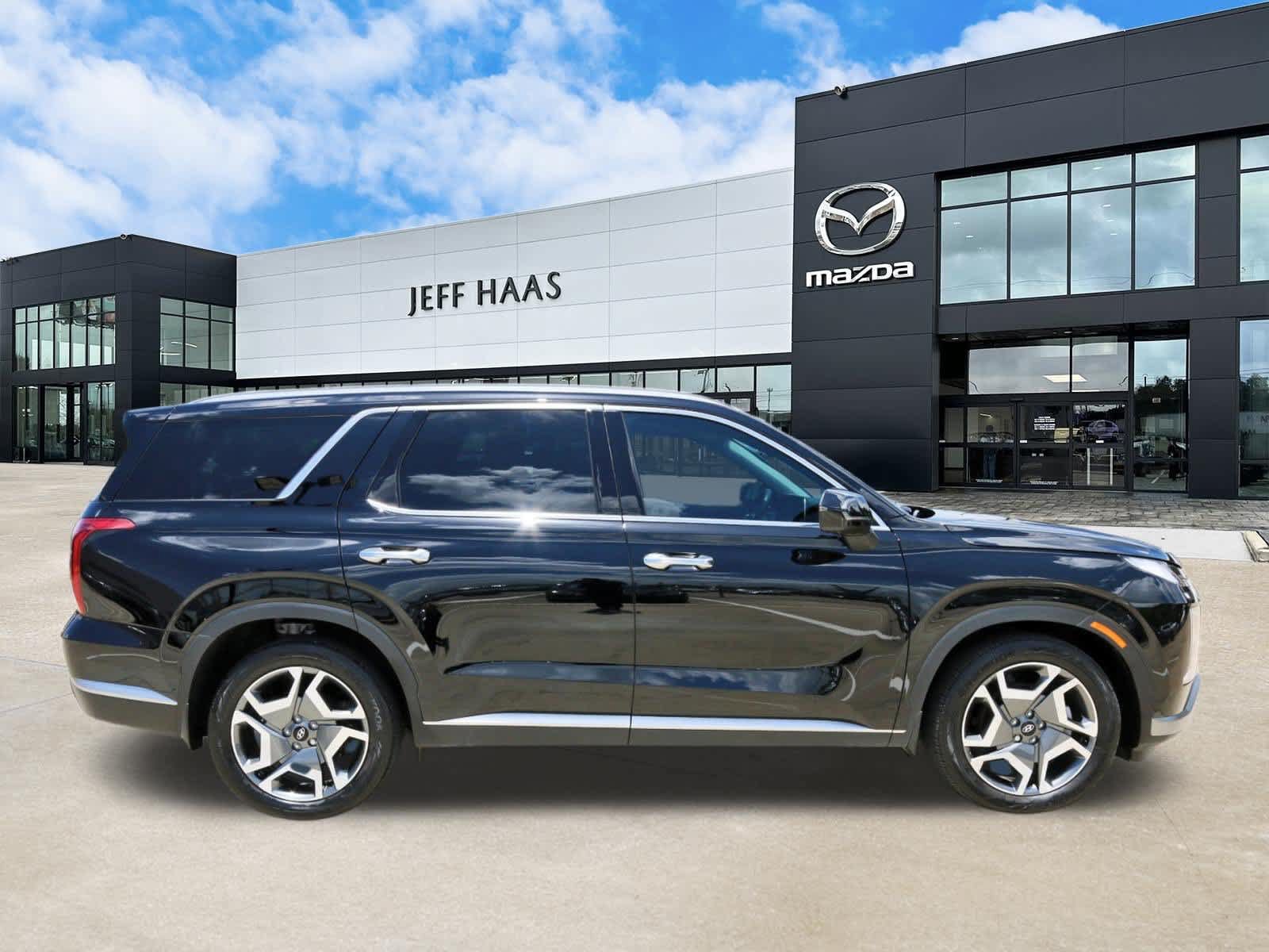 Used 2025 Hyundai Palisade SEL FWD image 5