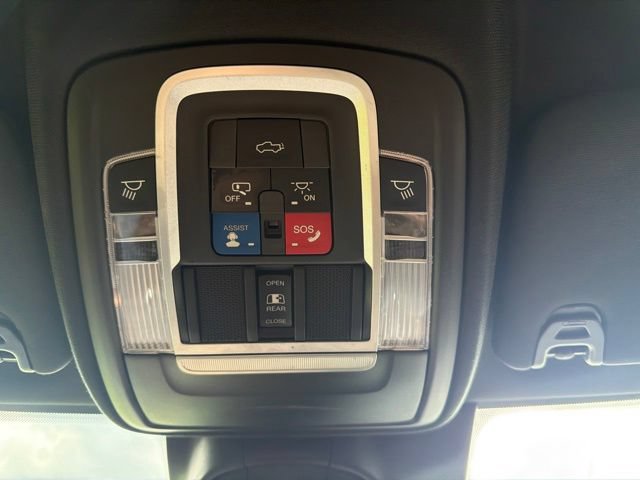 Used 2019 RAM 3500 Limited AWD/4WD image 33