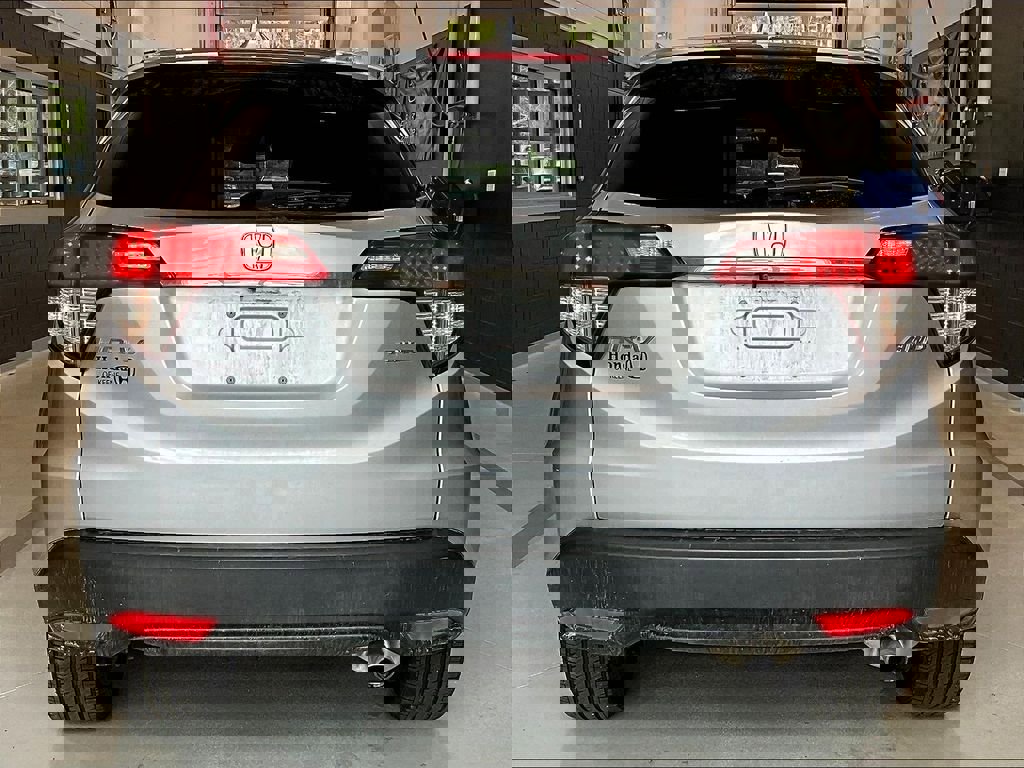 Used 2022 Honda HR-V EX-L image 5