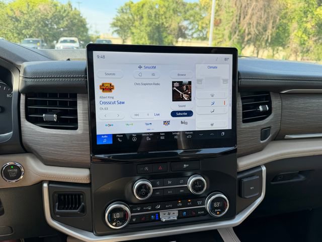 Used 2024 Ford Expedition Limited AWD/4WD image 9
