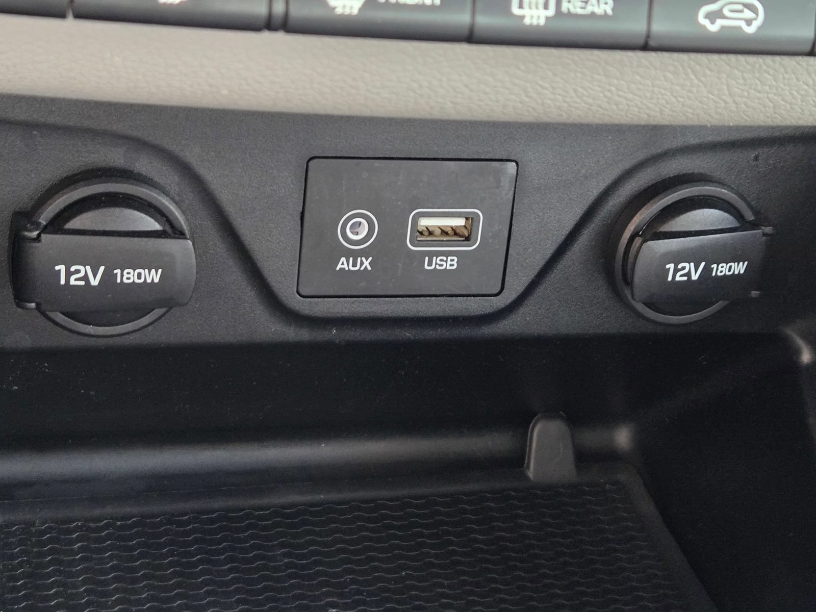 Used 2021 Hyundai Tucson SEL FWD image 18