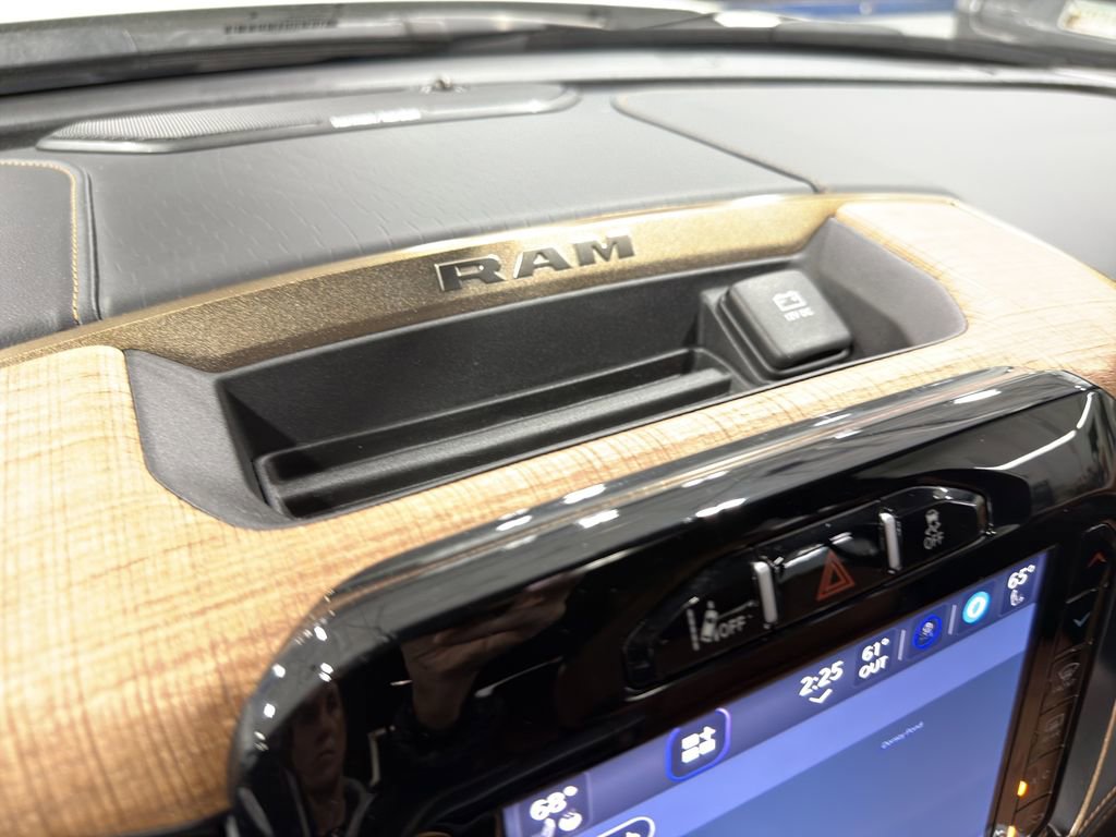 Used 2024 RAM 3500 Limited w/ Safety Group image 28