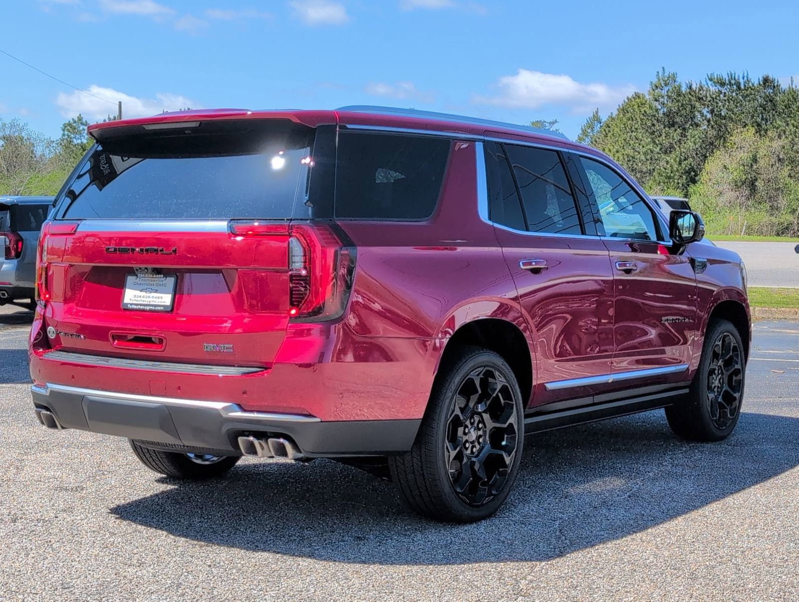 New 2026 GMC Yukon Denali w/ Denali Reserve Package image 6