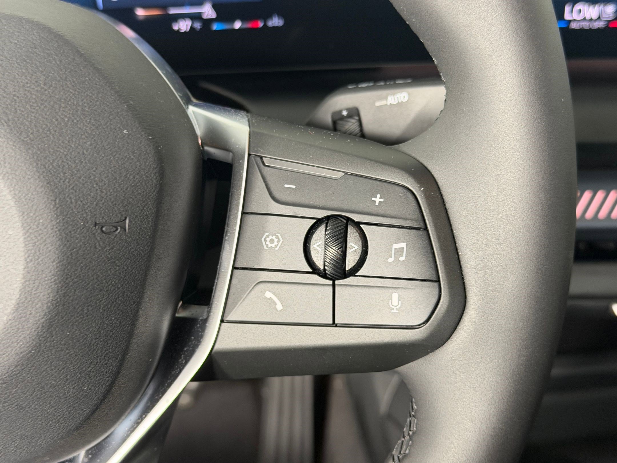 Used 2026 BMW 228i w/ Technology Package FWD image 26